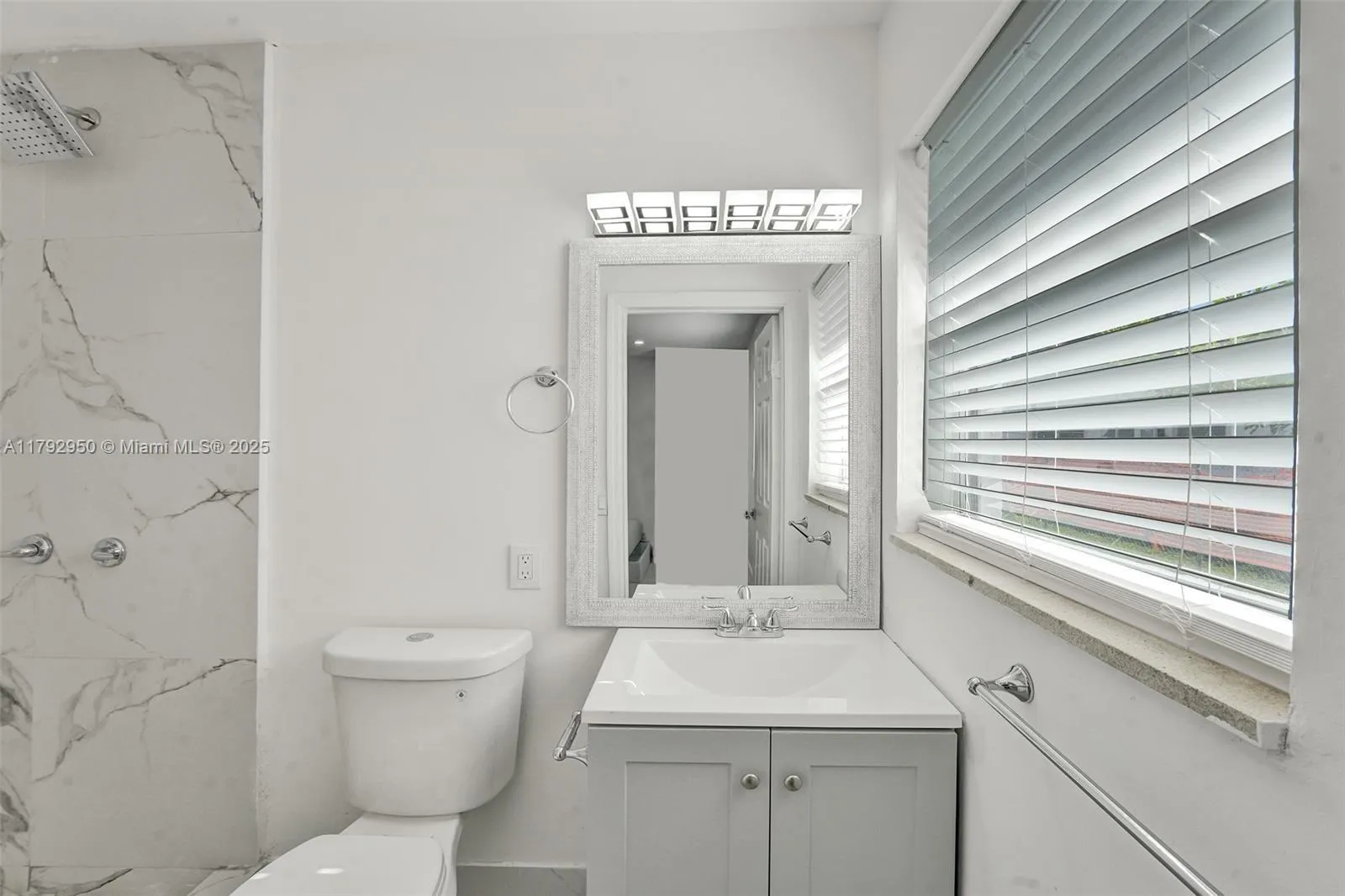 5657 Grant St, Hollywood, Florida 33021, Hollywood, Florida 33021, ,Residential Income,For Sale,5657 Grant St, Hollywood, Florida 33021,A11792950