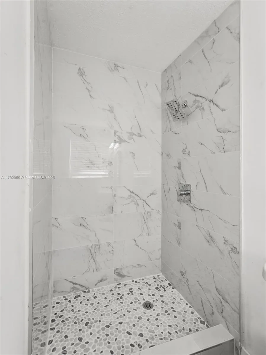 5657 Grant St, Hollywood, Florida 33021, Hollywood, Florida 33021, ,Residential Income,For Sale,5657 Grant St, Hollywood, Florida 33021,A11792950