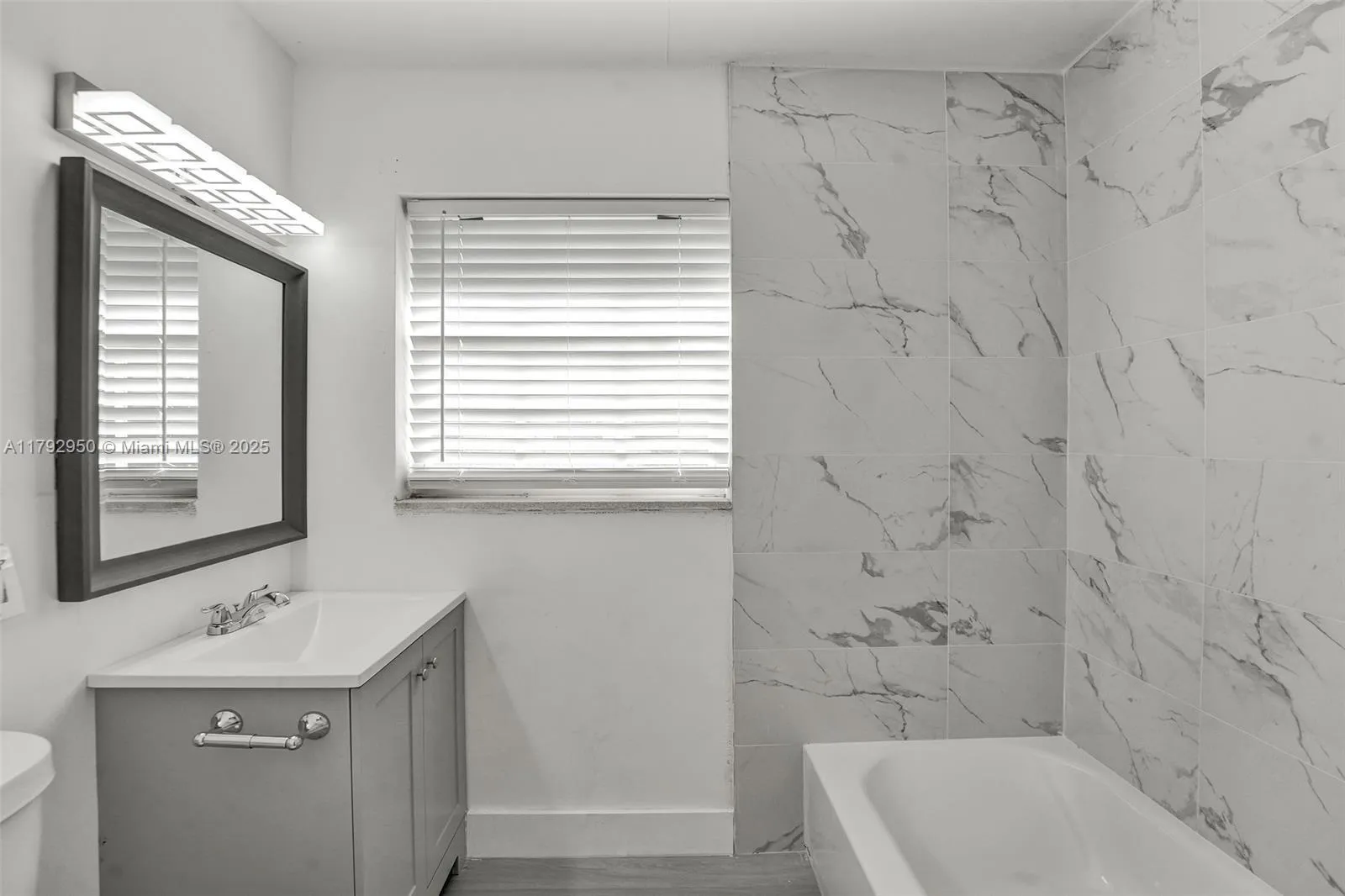 5657 Grant St, Hollywood, Florida 33021, Hollywood, Florida 33021, ,Residential Income,For Sale,5657 Grant St, Hollywood, Florida 33021,A11792950