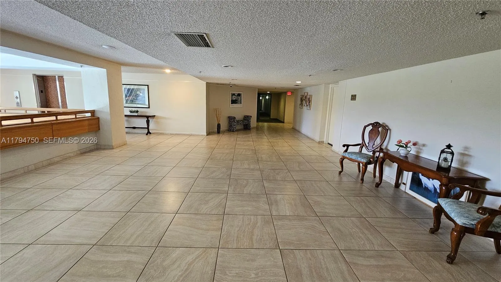 16300 Golf Club Rd 315, Weston, Florida 33326, Weston, Florida 33326, 2 Bedrooms Bedrooms, ,2 BathroomsBathrooms,Residential,For Sale,16300 Golf Club Rd 315, Weston, Florida 33326,A11794750