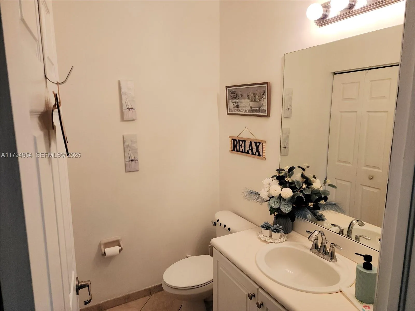 3064 Se 1st Dr 3, Homestead, Florida 33033, Homestead, Florida 33033, 3 Bedrooms Bedrooms, ,2 BathroomsBathrooms,Residential,For Sale,3064 Se 1st Dr 3, Homestead, Florida 33033,A11794954