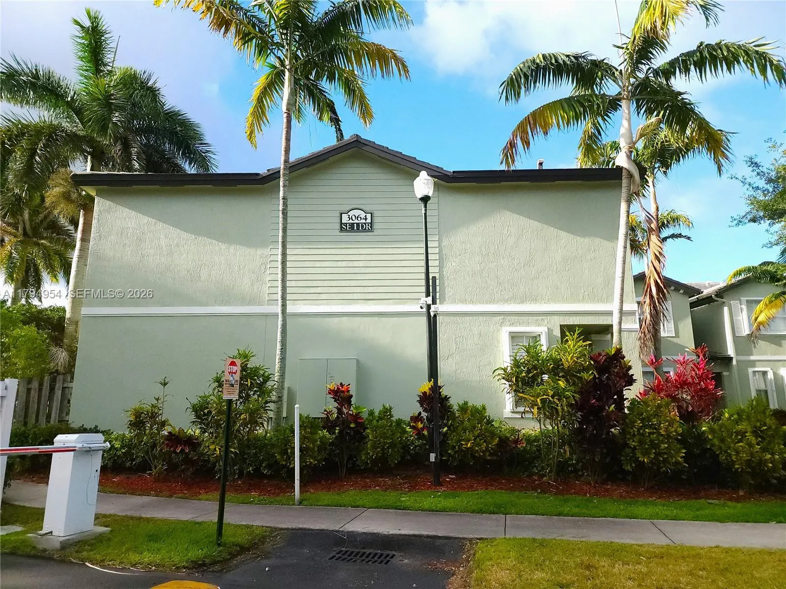 3064 Se 1st Dr 3, Homestead, Florida 33033, Homestead, Florida 33033, 3 Bedrooms Bedrooms, ,2 BathroomsBathrooms,Residential,For Sale,3064 Se 1st Dr 3, Homestead, Florida 33033,A11794954