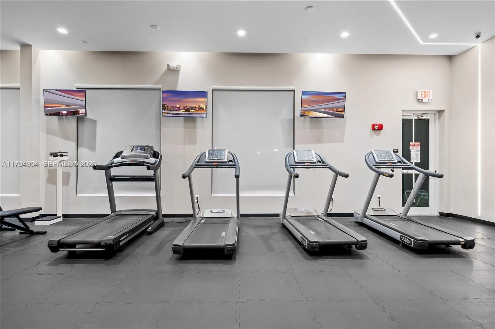 3064 Se 1st Dr 3, Homestead, Florida 33033, Homestead, Florida 33033, 3 Bedrooms Bedrooms, ,2 BathroomsBathrooms,Residential,For Sale,3064 Se 1st Dr 3, Homestead, Florida 33033,A11794954