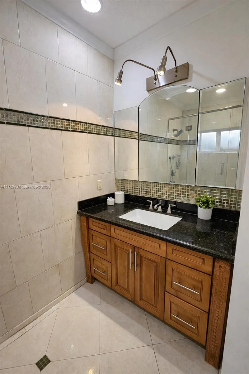 Miami, Florida 33167, Miami, Florida 33167, 5 Bedrooms Bedrooms, ,4 BathroomsBathrooms,Residential,For Sale, Miami, Florida 33167,A11782738