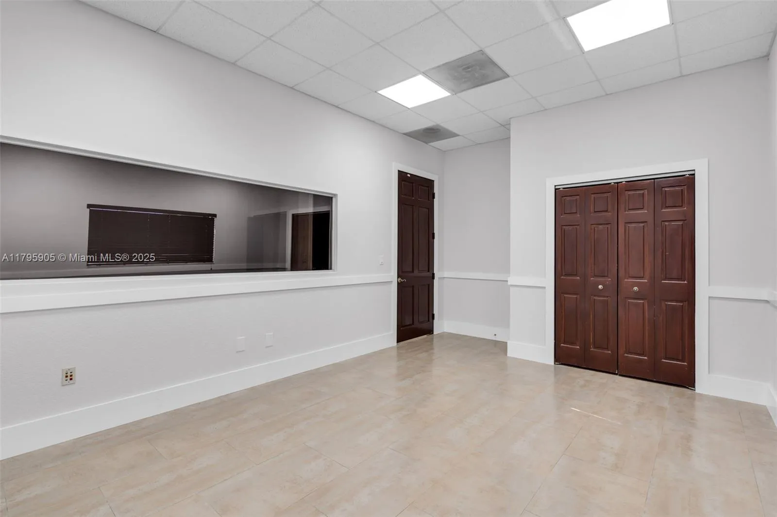 8145 Nw 33rd St 8145, Doral, Florida 33122, Doral, Florida 33122, ,Commercial Lease,For Rent,8145 Nw 33rd St 8145, Doral, Florida 33122,A11795905