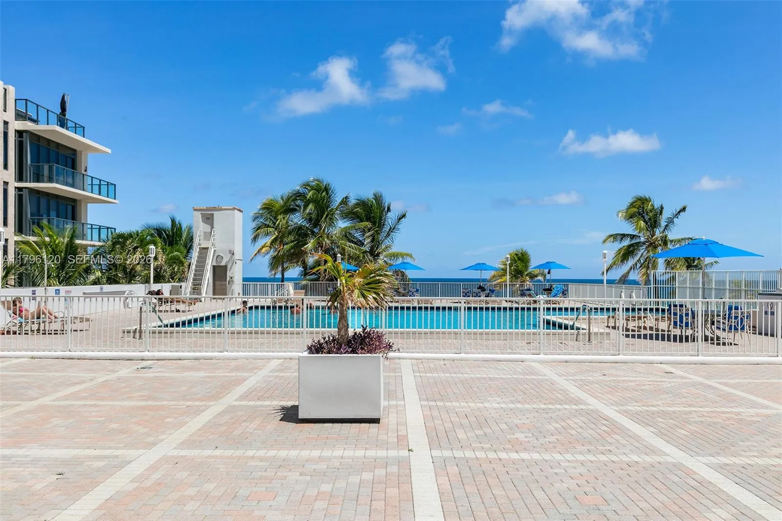 2101 S Ocean Dr 606, Hollywood, Florida 33019, Hollywood, Florida 33019, 1 Bedroom Bedrooms, ,1 BathroomBathrooms,Residential Lease,For Rent,2101 S Ocean Dr 606, Hollywood, Florida 33019,A11796120