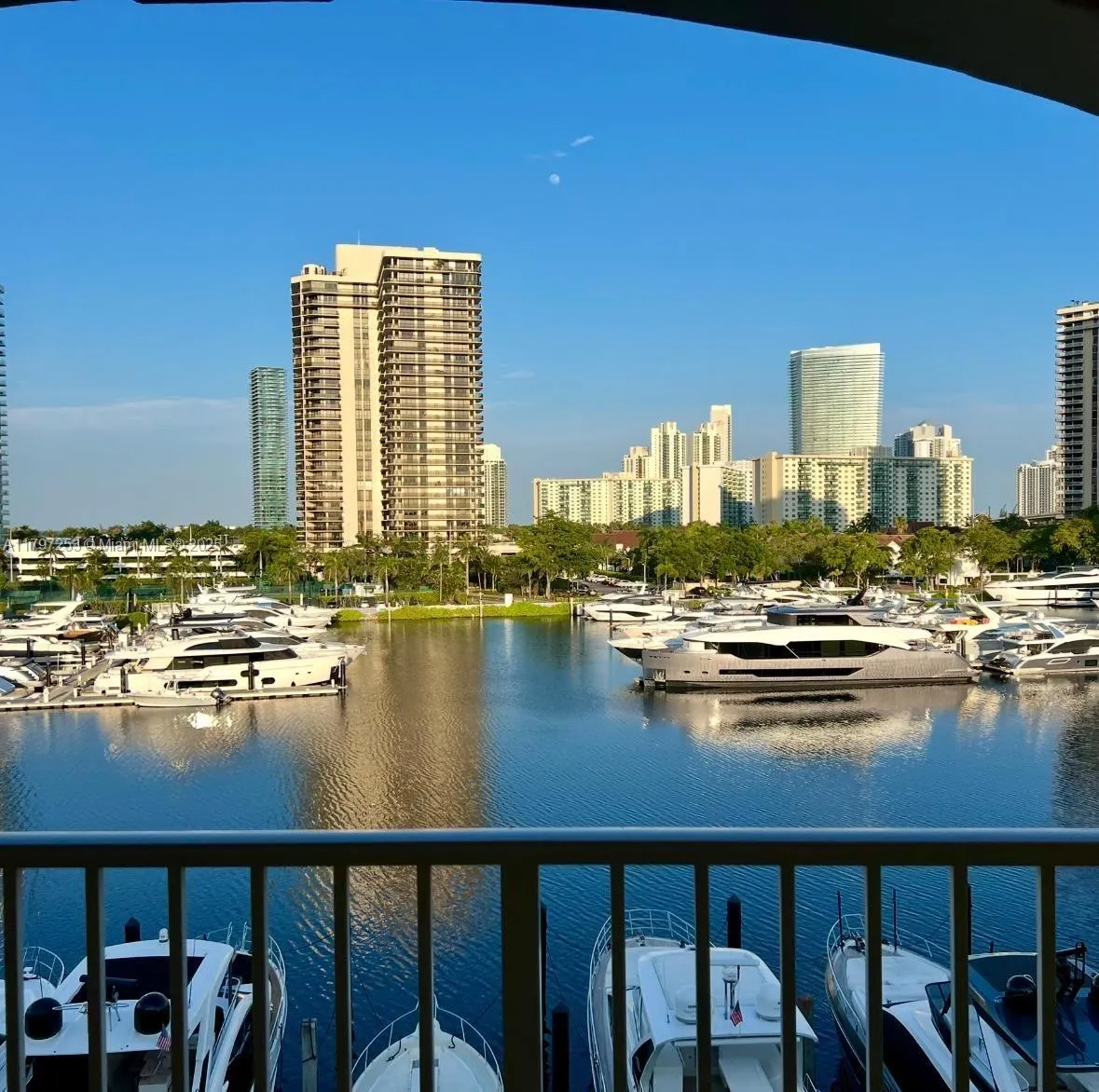19877 E Country Club Dr 3606, Aventura, Florida 33, Aventura, Florida 33180, 2 Bedrooms Bedrooms, ,2 BathroomsBathrooms,Residential Lease,For Rent,19877 E Country Club Dr 3606, Aventura, Florida 33,A11797253