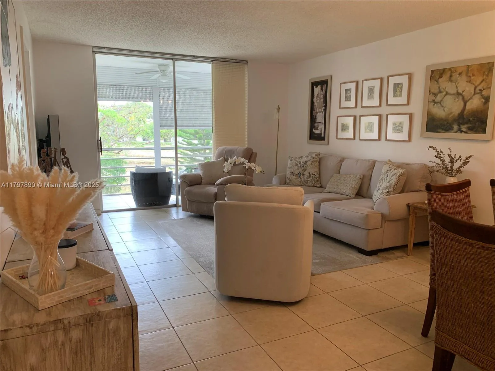 9621 Sunrise Lakes Blvd 211, Sunrise, Florida 3332, Sunrise, Florida 33322, 2 Bedrooms Bedrooms, ,2 BathroomsBathrooms,Residential,For Sale,9621 Sunrise Lakes Blvd 211, Sunrise, Florida 3332,A11797890