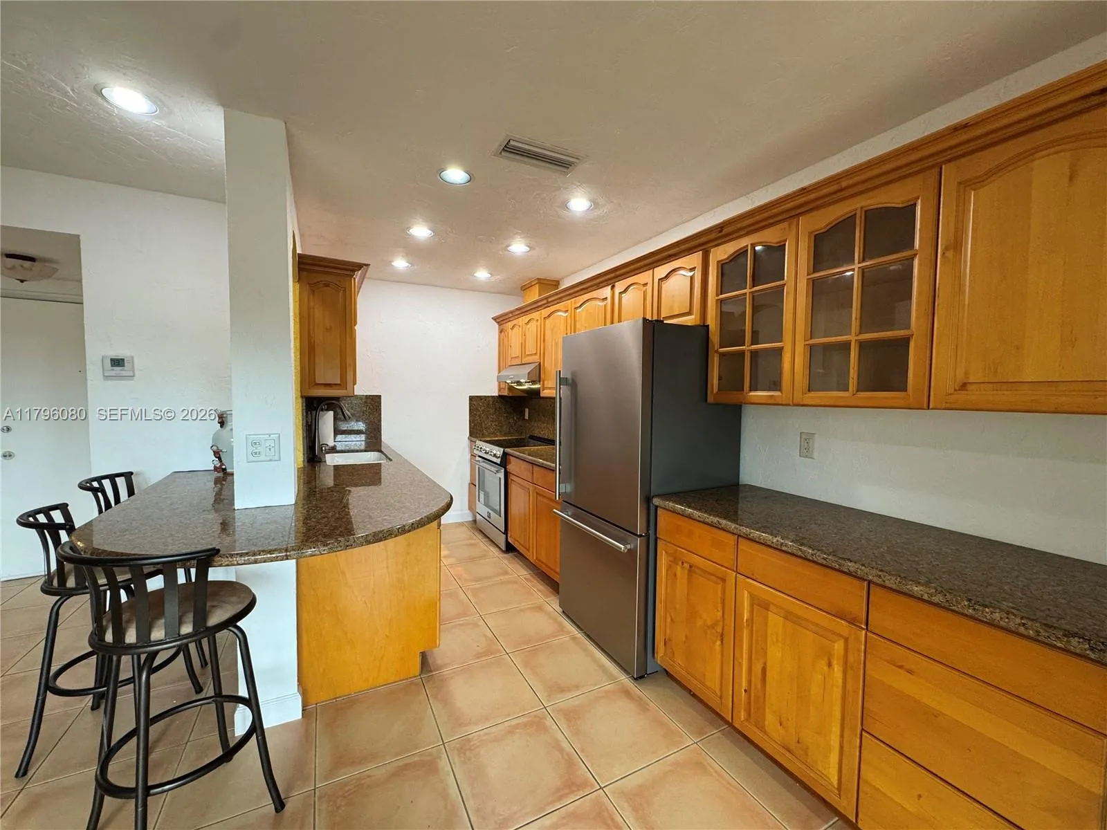 1700 Pierce St 202, Hollywood, Florida 33020, Hollywood, Florida 33020, 1 Bedroom Bedrooms, 5 Rooms Rooms,1 BathroomBathrooms,Residential,For Sale,1700 Pierce St 202, Hollywood, Florida 33020,A11796080