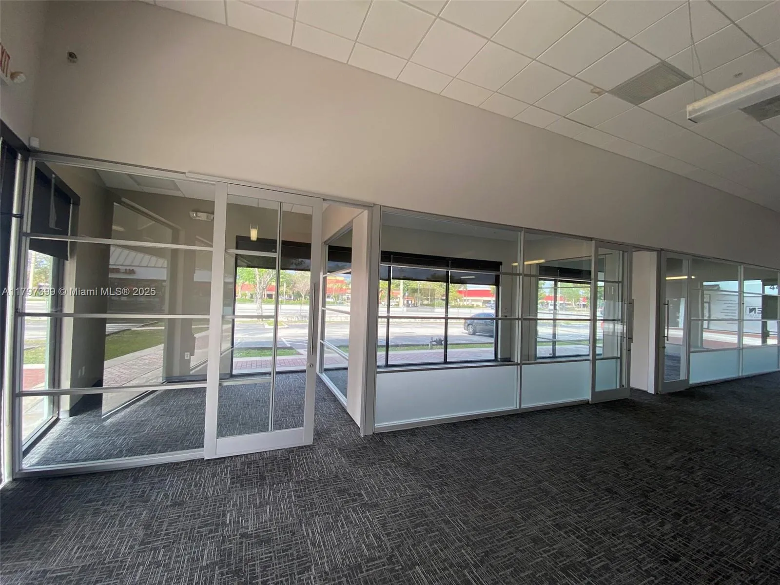 4450 N University Dr 4450, Lauderhill, Florida 333, Lauderhill, Florida 33351, ,Commercial Lease,For Rent,4450 N University Dr 4450, Lauderhill, Florida 333,A11797399