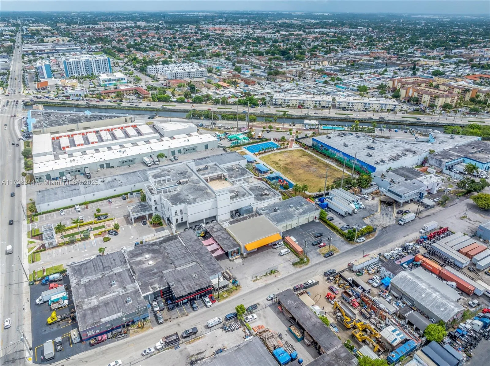 7165-7185 Nw 77th Ter, Medley, Florida 33166, Medley, Florida 33166, ,Commercial Sale,For Sale,7165-7185 Nw 77th Ter, Medley, Florida 33166,A11798344