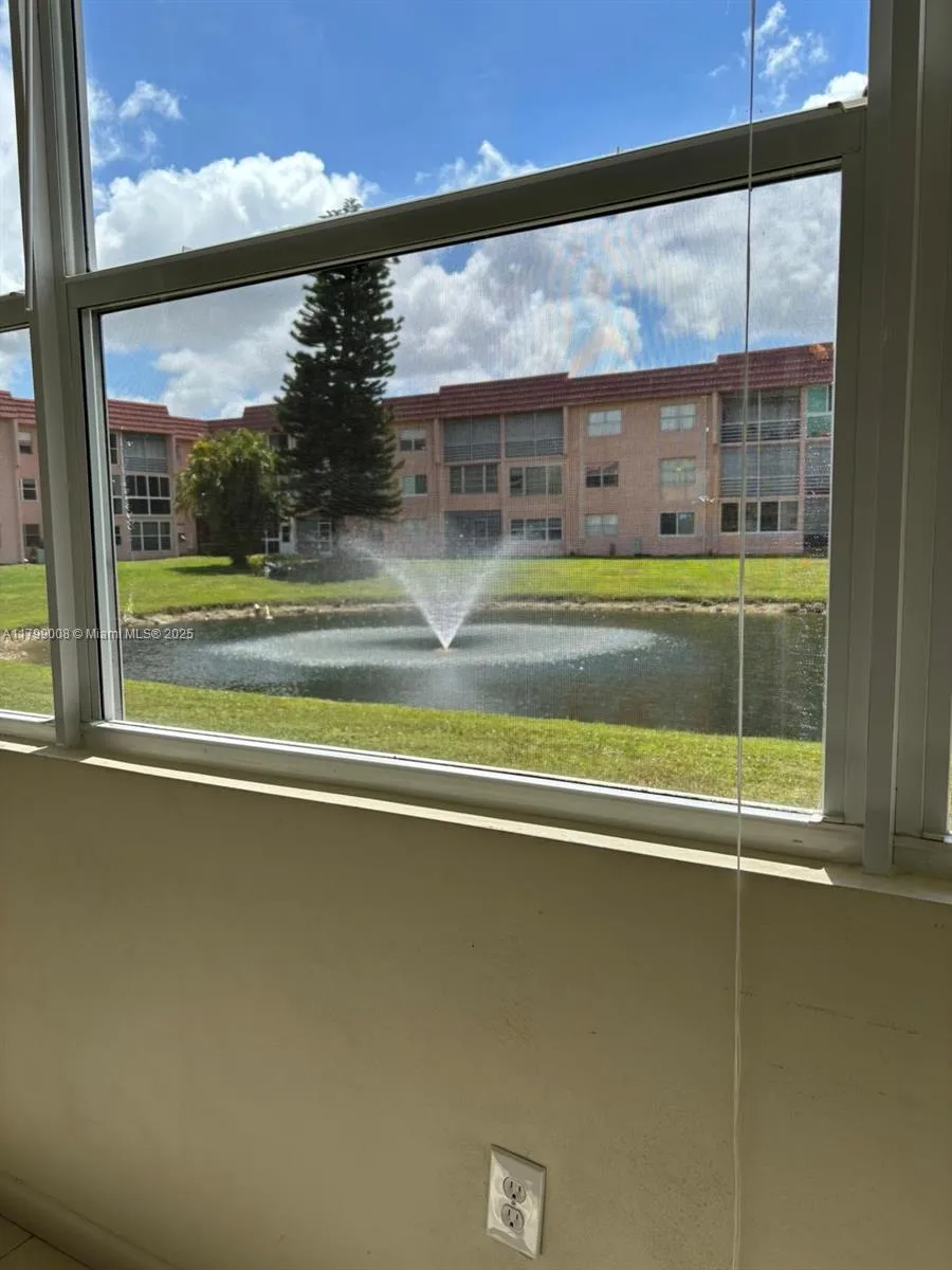 9420 Sunrise Lakes Blvd 106, Sunrise, Florida 3332, Sunrise, Florida 33322, 1 Bedroom Bedrooms, ,1 BathroomBathrooms,Residential,For Sale,9420 Sunrise Lakes Blvd 106, Sunrise, Florida 3332,A11799008