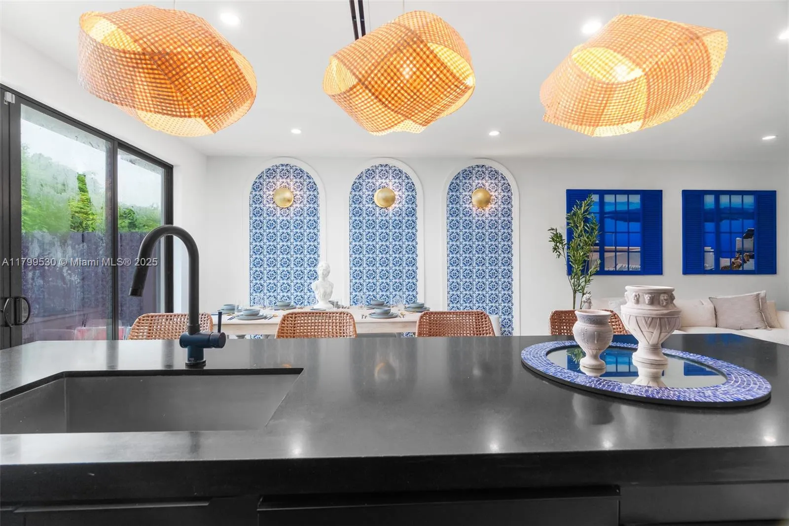 408 Nw 52nd St 408, Miami, Florida 33127, Miami, Florida 33127, 4 Bedrooms Bedrooms, ,2 BathroomsBathrooms,Residential Lease,For Rent,408 Nw 52nd St 408, Miami, Florida 33127,A11799530