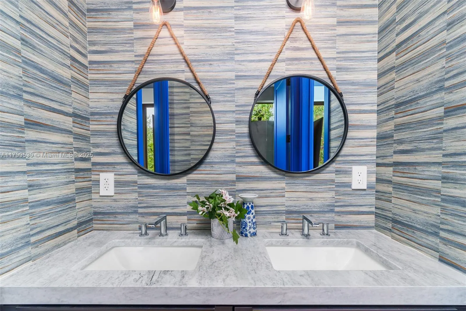 408 Nw 52nd St 408, Miami, Florida 33127, Miami, Florida 33127, 4 Bedrooms Bedrooms, ,2 BathroomsBathrooms,Residential Lease,For Rent,408 Nw 52nd St 408, Miami, Florida 33127,A11799530