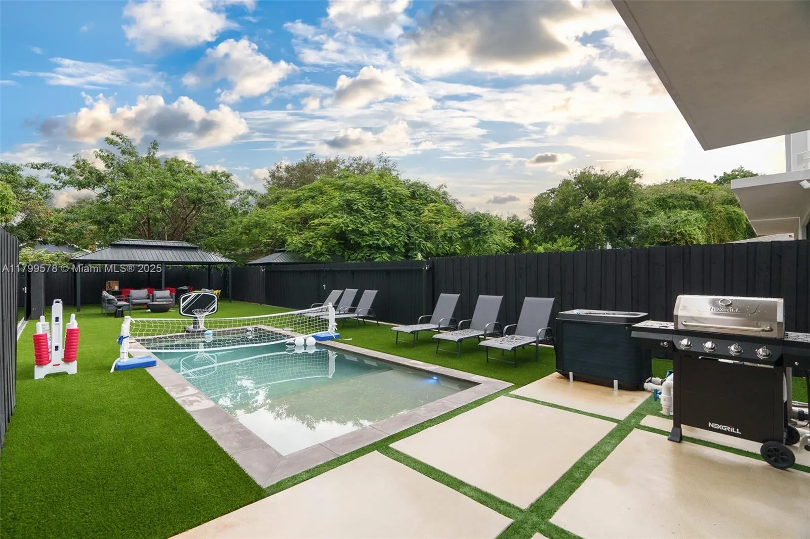 410 Nw 52nd St 410, Miami, Florida 33127, Miami, Florida 33127, 3 Bedrooms Bedrooms, ,2 BathroomsBathrooms,Residential Lease,For Rent,410 Nw 52nd St 410, Miami, Florida 33127,A11799578