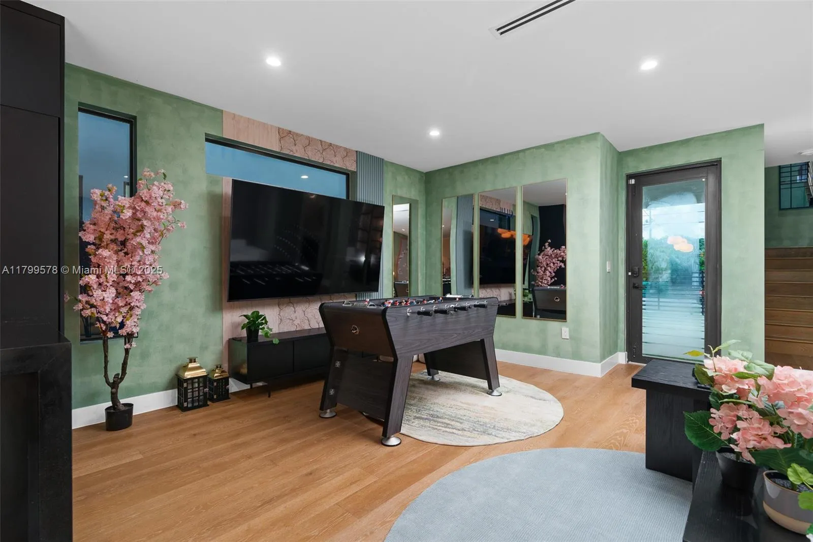410 Nw 52nd St 410, Miami, Florida 33127, Miami, Florida 33127, 3 Bedrooms Bedrooms, ,2 BathroomsBathrooms,Residential Lease,For Rent,410 Nw 52nd St 410, Miami, Florida 33127,A11799578