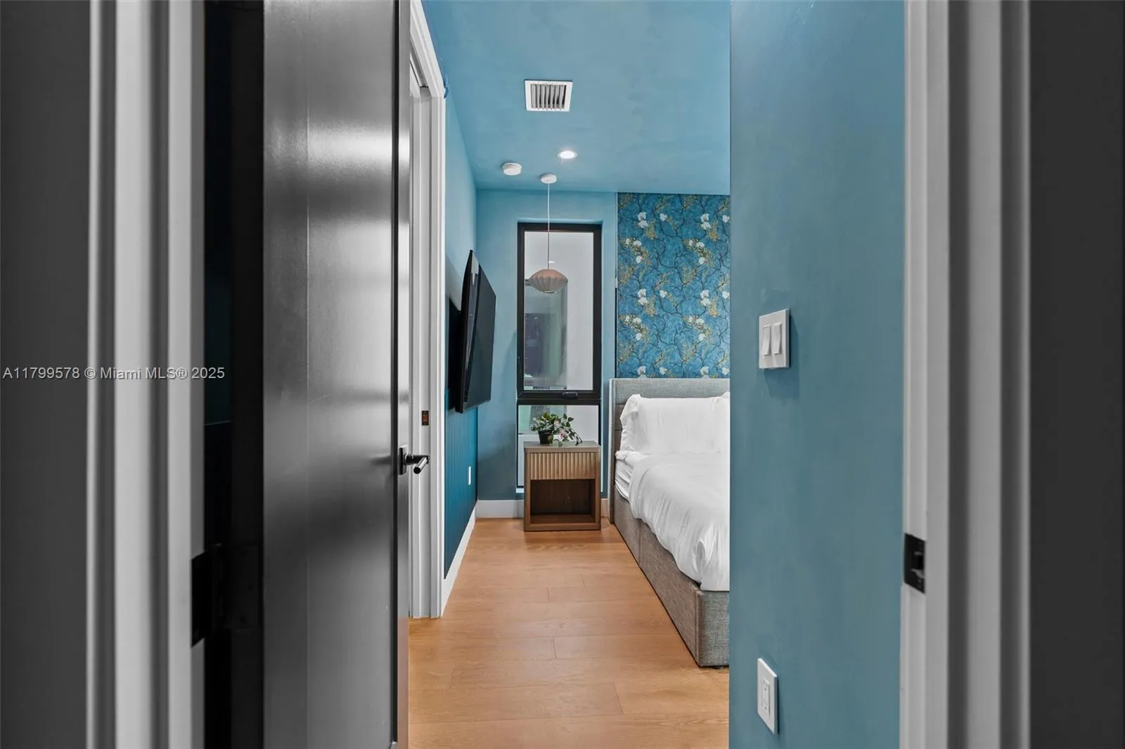 410 Nw 52nd St 410, Miami, Florida 33127, Miami, Florida 33127, 3 Bedrooms Bedrooms, ,2 BathroomsBathrooms,Residential Lease,For Rent,410 Nw 52nd St 410, Miami, Florida 33127,A11799578