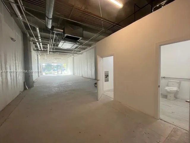 1695 Nw 110th Ave 103, Sweetwater, Florida 33172, Sweetwater, Florida 33172, ,Commercial Lease,For Rent,1695 Nw 110th Ave 103, Sweetwater, Florida 33172,A11799379