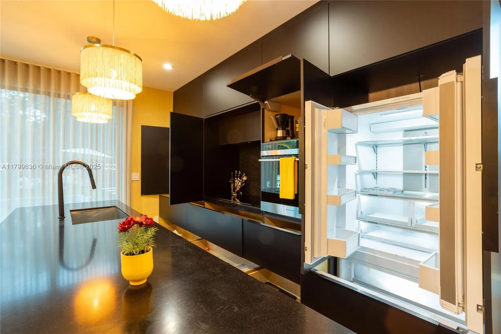 416 Nw 52nd St 416, Miami, Florida 33127, Miami, Florida 33127, 3 Bedrooms Bedrooms, ,2 BathroomsBathrooms,Residential Lease,For Rent,416 Nw 52nd St 416, Miami, Florida 33127,A11799630