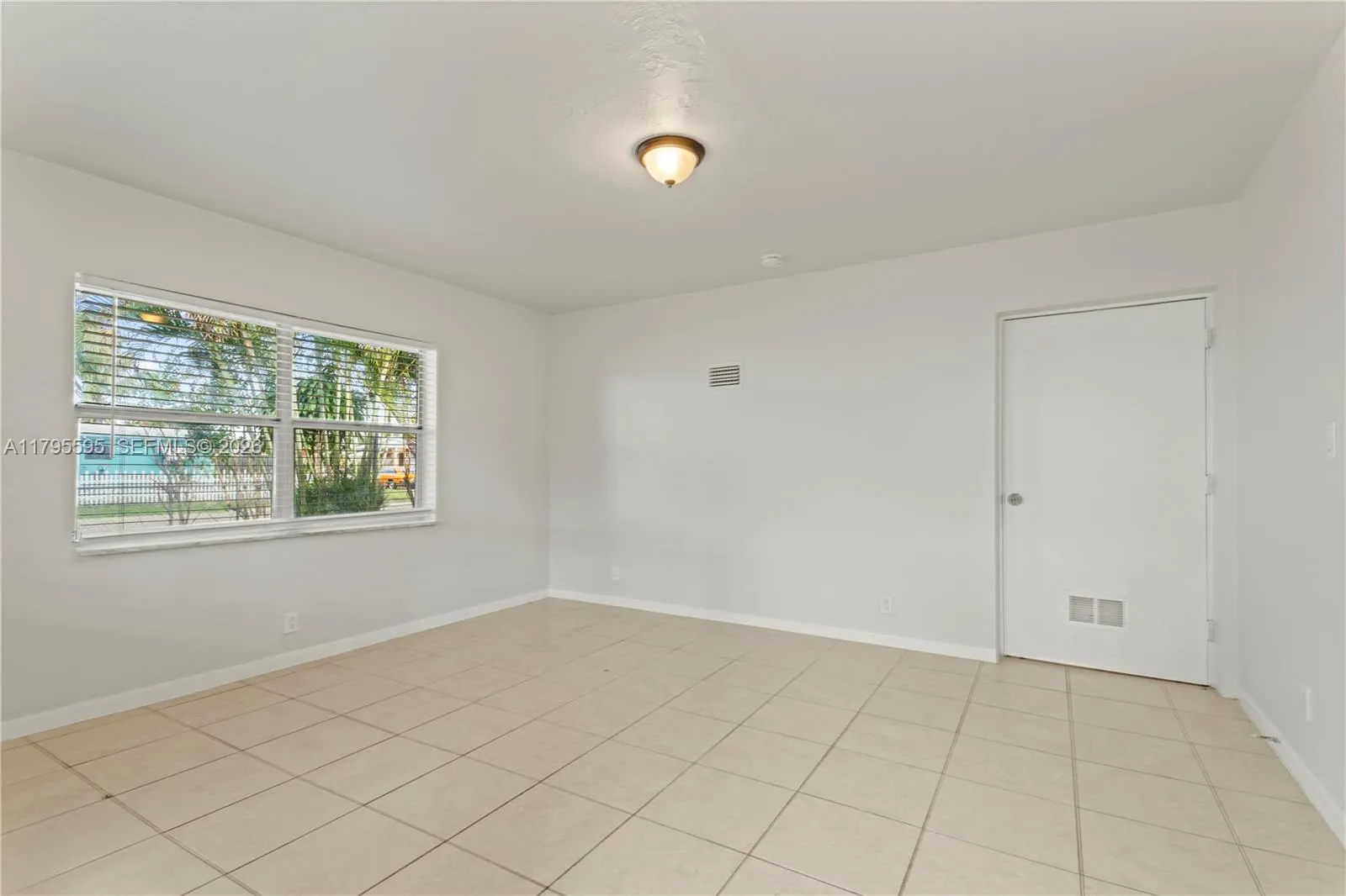 3121 Ne 13th Ave, Pompano Beach, Florida 33064, Pompano Beach, Florida 33064, 3 Bedrooms Bedrooms, ,2 BathroomsBathrooms,Residential,For Sale,3121 Ne 13th Ave, Pompano Beach, Florida 33064,A11795595