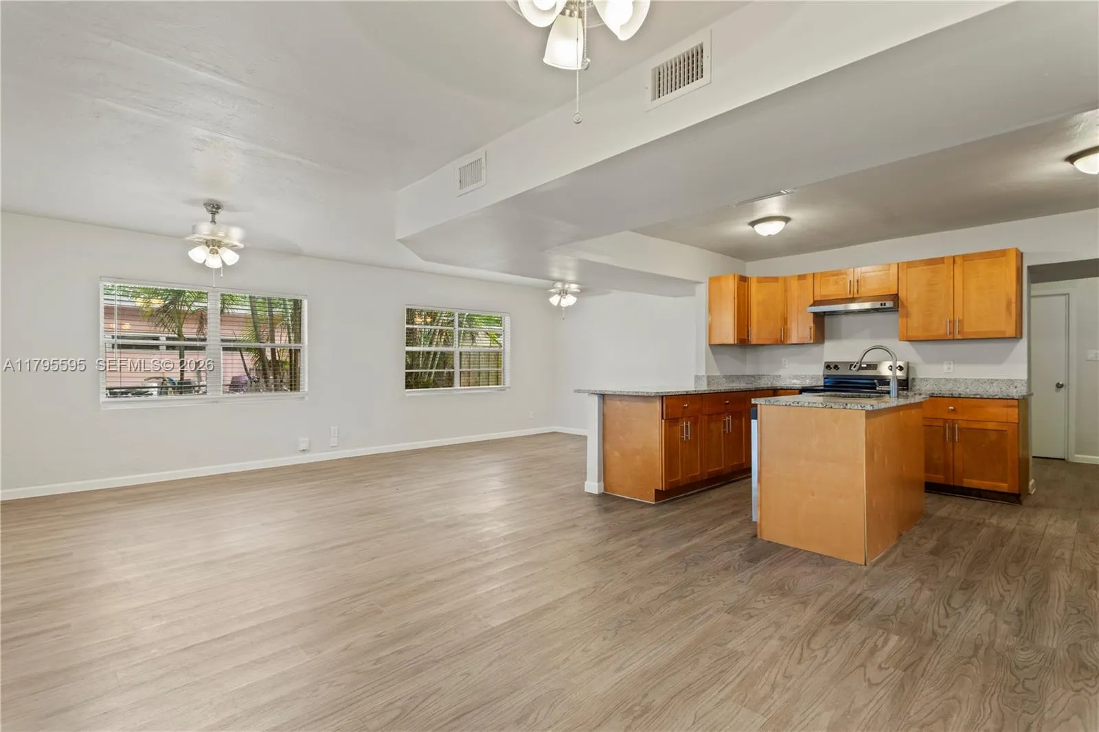 3121 Ne 13th Ave, Pompano Beach, Florida 33064, Pompano Beach, Florida 33064, 3 Bedrooms Bedrooms, ,2 BathroomsBathrooms,Residential,For Sale,3121 Ne 13th Ave, Pompano Beach, Florida 33064,A11795595