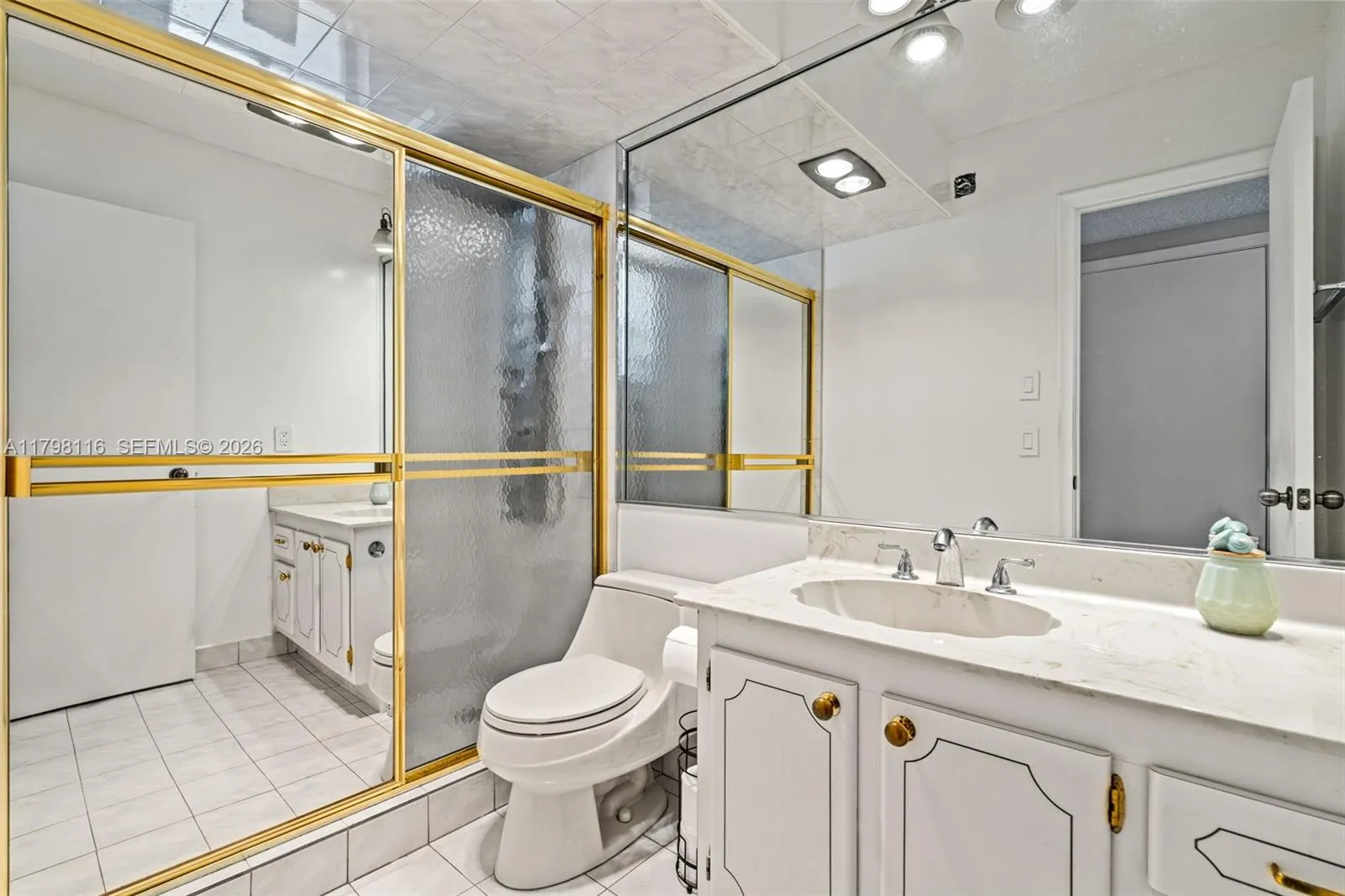 421 Ne 14th Ave 103, Hallandale Beach, Florida 330, Hallandale Beach, Florida 33009, 1 Bedroom Bedrooms, ,1 BathroomBathrooms,Residential,For Sale,421 Ne 14th Ave 103, Hallandale Beach, Florida 330,A11798116