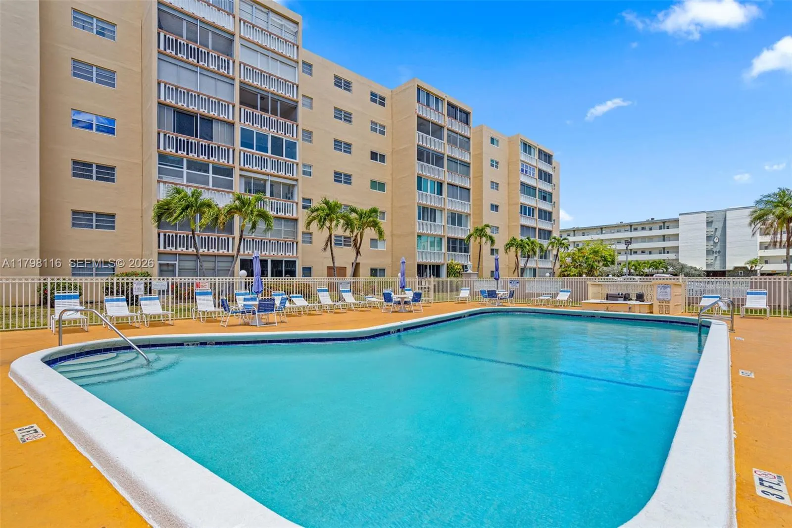 421 Ne 14th Ave 103, Hallandale Beach, Florida 330, Hallandale Beach, Florida 33009, 1 Bedroom Bedrooms, ,1 BathroomBathrooms,Residential,For Sale,421 Ne 14th Ave 103, Hallandale Beach, Florida 330,A11798116