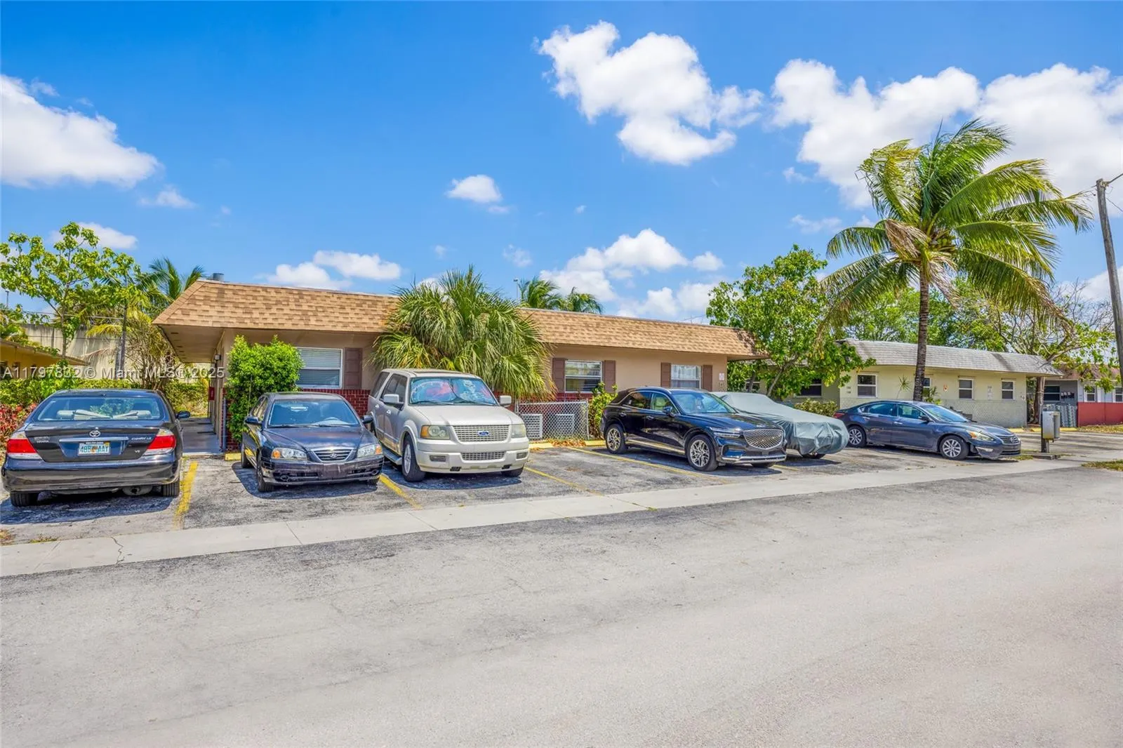 1848 Nw 52nd Ave, Lauderhill, Florida 33313, Lauderhill, Florida 33313, ,Residential Income,For Sale,1848 Nw 52nd Ave, Lauderhill, Florida 33313,A11797832