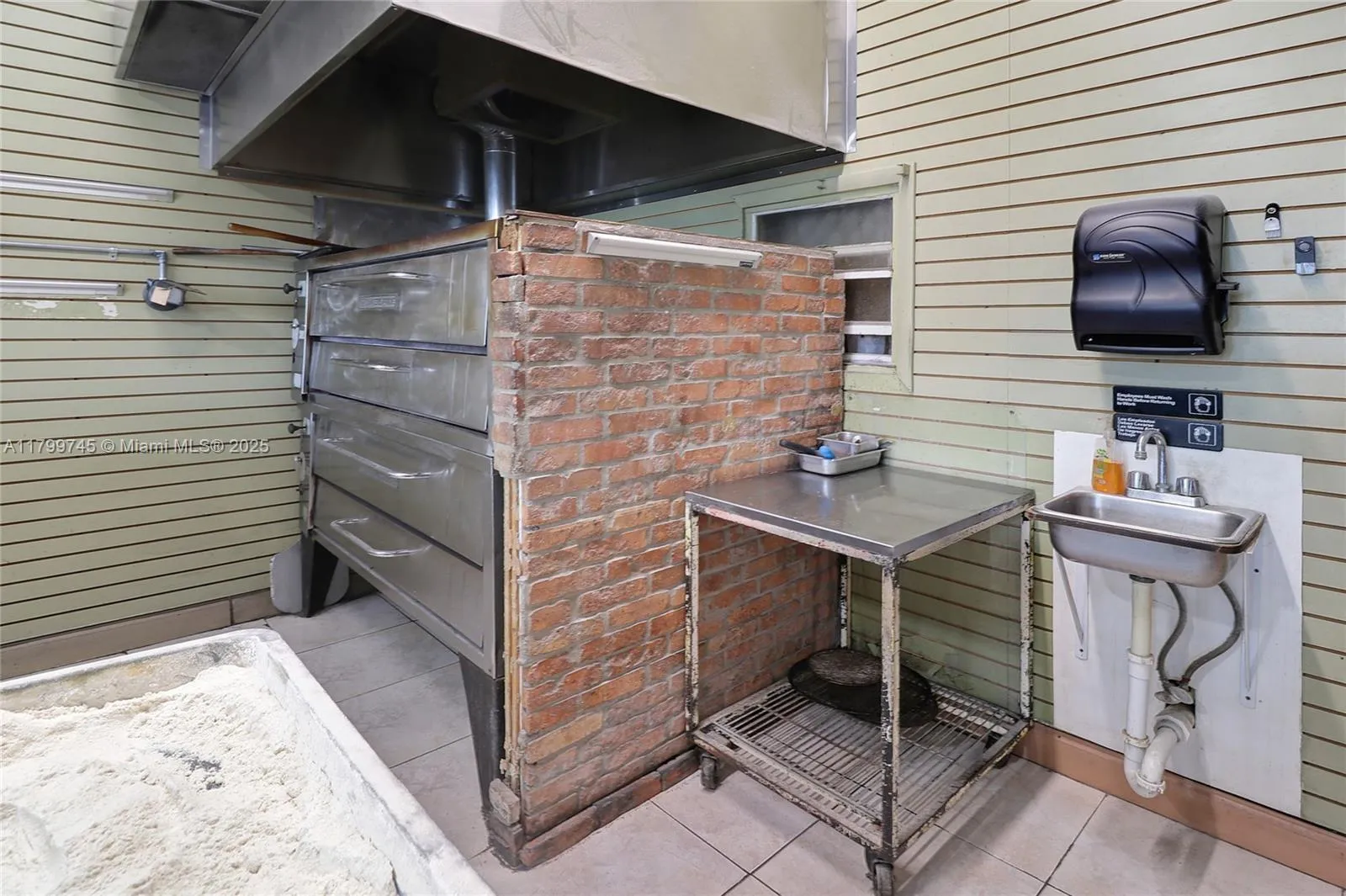 2389 Sw 22nd St, Miami, Florida 33145, Miami, Florida 33145, ,Business Opportunity,For Sale,2389 Sw 22nd St, Miami, Florida 33145,A11799745