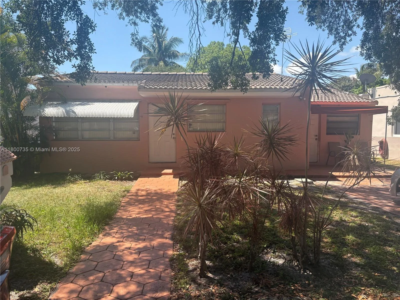 2530 Washington St, Hollywood, Florida 33020, Hollywood, Florida 33020, 3 Bedrooms Bedrooms, ,2 BathroomsBathrooms,Residential,For Sale,2530 Washington St, Hollywood, Florida 33020,A11800735