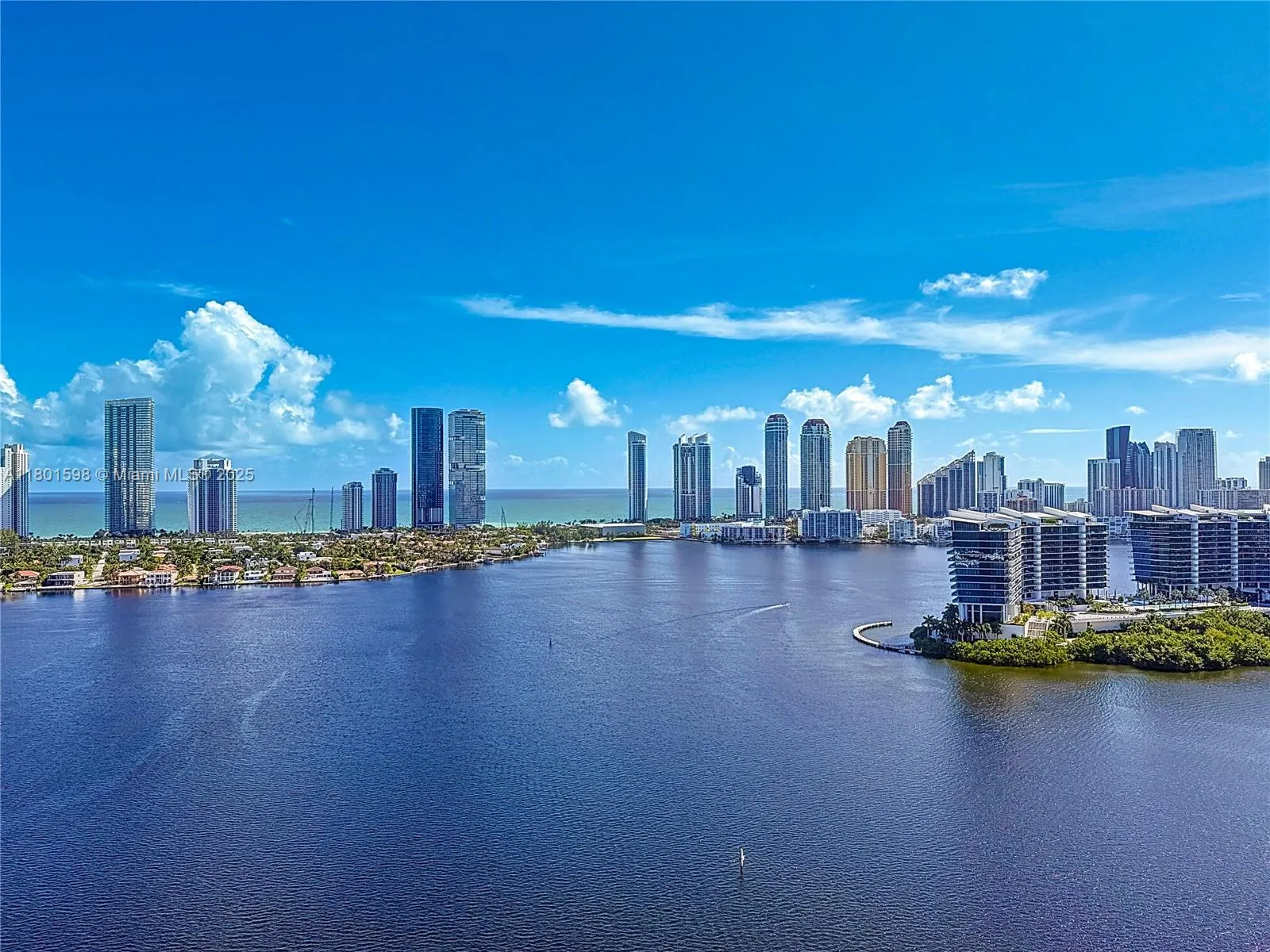 3370 Hidden Bay Dr 2813, Aventura, Florida 33180, Aventura, Florida 33180, 4 Bedrooms Bedrooms, ,4 BathroomsBathrooms,Residential,For Sale,3370 Hidden Bay Dr 2813, Aventura, Florida 33180,A11801598