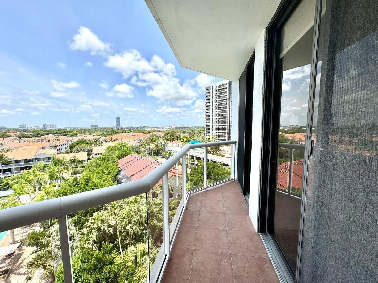 3610 Yacht Club Dr 810, Aventura, Florida 33180, Aventura, Florida 33180, 2 Bedrooms Bedrooms, ,2 BathroomsBathrooms,Residential,For Sale,3610 Yacht Club Dr 810, Aventura, Florida 33180,A11801588