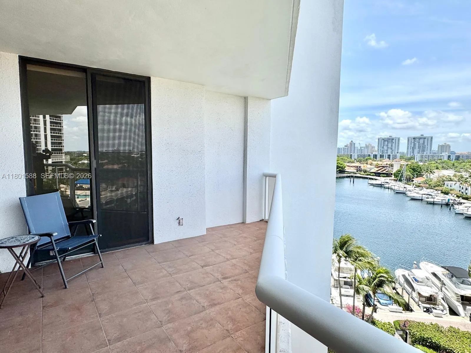 3610 Yacht Club Dr 810, Aventura, Florida 33180, Aventura, Florida 33180, 2 Bedrooms Bedrooms, ,2 BathroomsBathrooms,Residential,For Sale,3610 Yacht Club Dr 810, Aventura, Florida 33180,A11801588