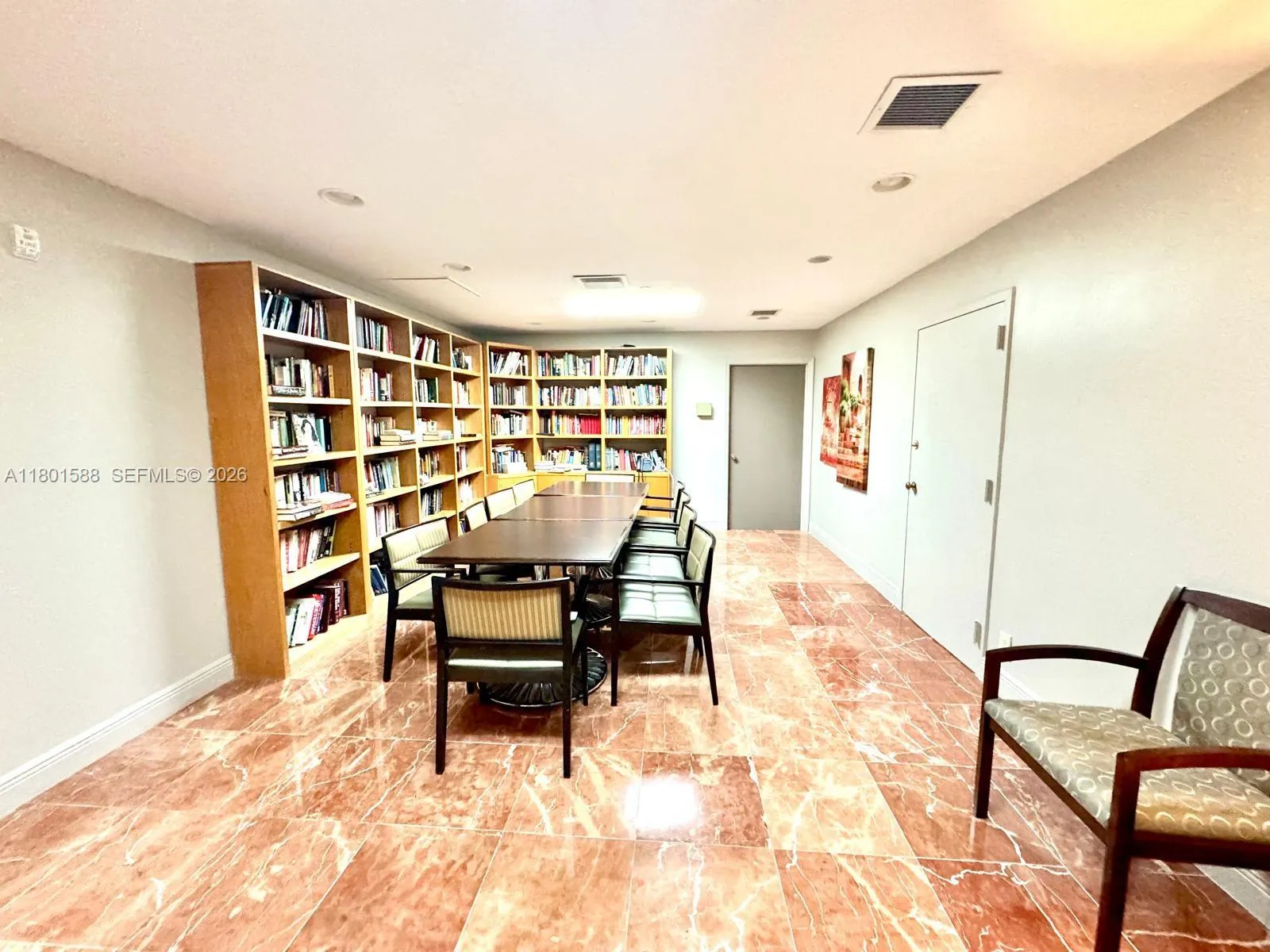 3610 Yacht Club Dr 810, Aventura, Florida 33180, Aventura, Florida 33180, 2 Bedrooms Bedrooms, ,2 BathroomsBathrooms,Residential,For Sale,3610 Yacht Club Dr 810, Aventura, Florida 33180,A11801588