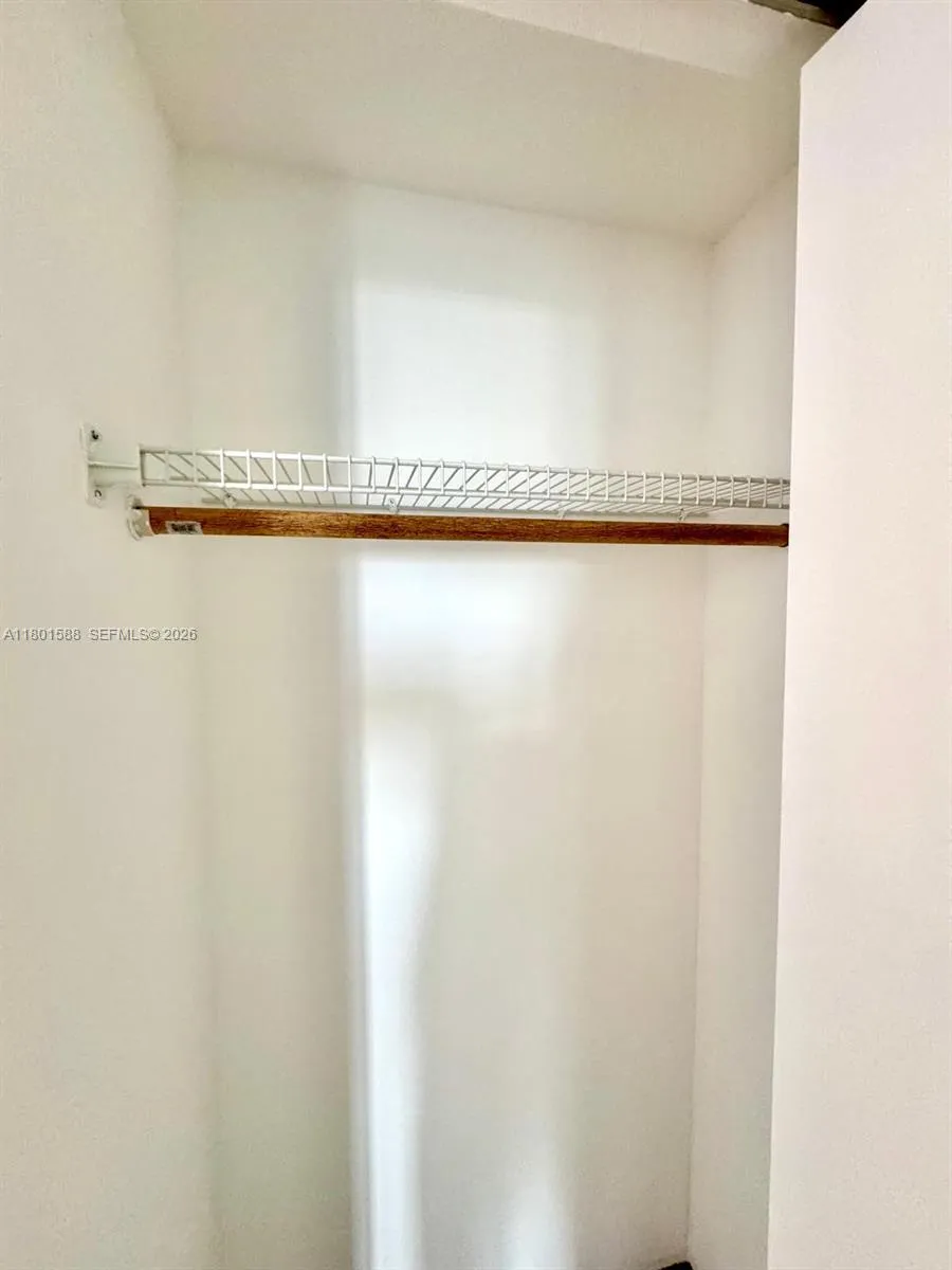 3610 Yacht Club Dr 810, Aventura, Florida 33180, Aventura, Florida 33180, 2 Bedrooms Bedrooms, ,2 BathroomsBathrooms,Residential,For Sale,3610 Yacht Club Dr 810, Aventura, Florida 33180,A11801588