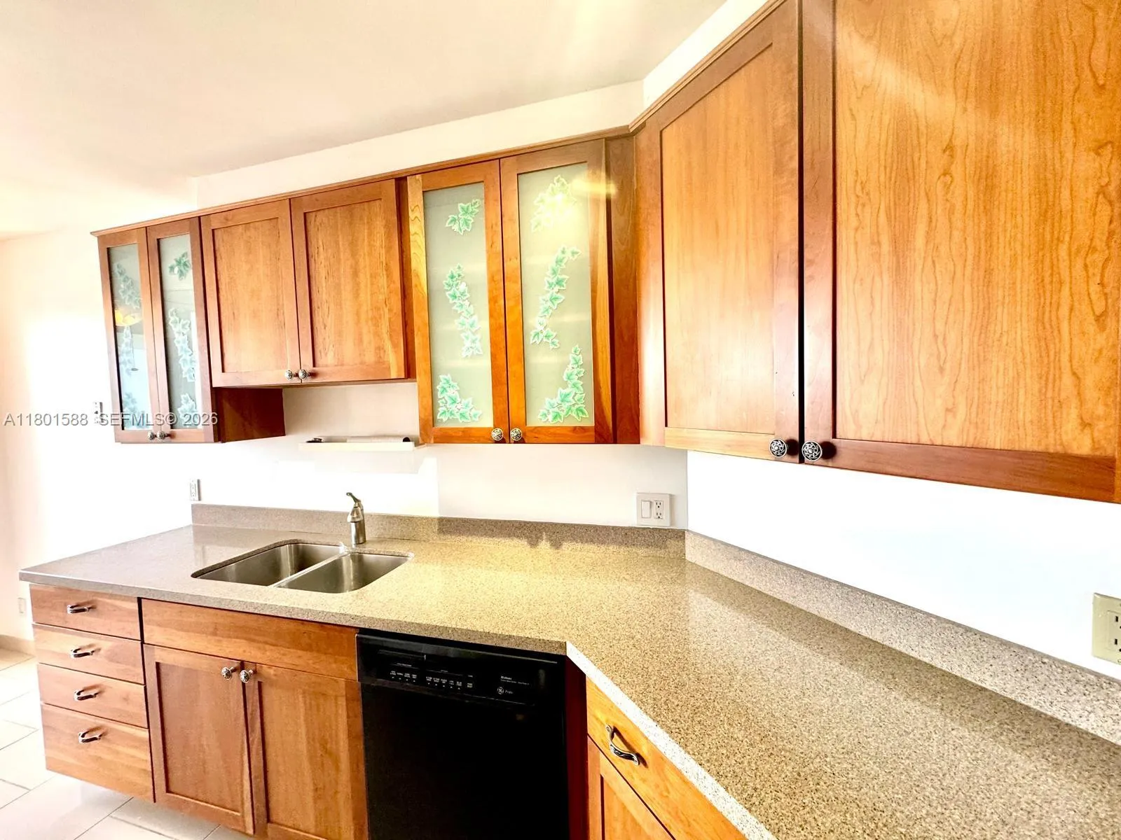 3610 Yacht Club Dr 810, Aventura, Florida 33180, Aventura, Florida 33180, 2 Bedrooms Bedrooms, ,2 BathroomsBathrooms,Residential,For Sale,3610 Yacht Club Dr 810, Aventura, Florida 33180,A11801588