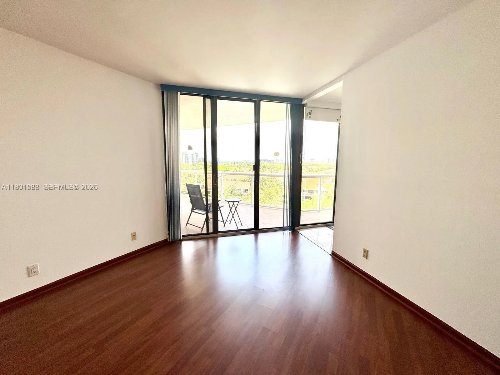 3610 Yacht Club Dr 810, Aventura, Florida 33180, Aventura, Florida 33180, 2 Bedrooms Bedrooms, ,2 BathroomsBathrooms,Residential,For Sale,3610 Yacht Club Dr 810, Aventura, Florida 33180,A11801588