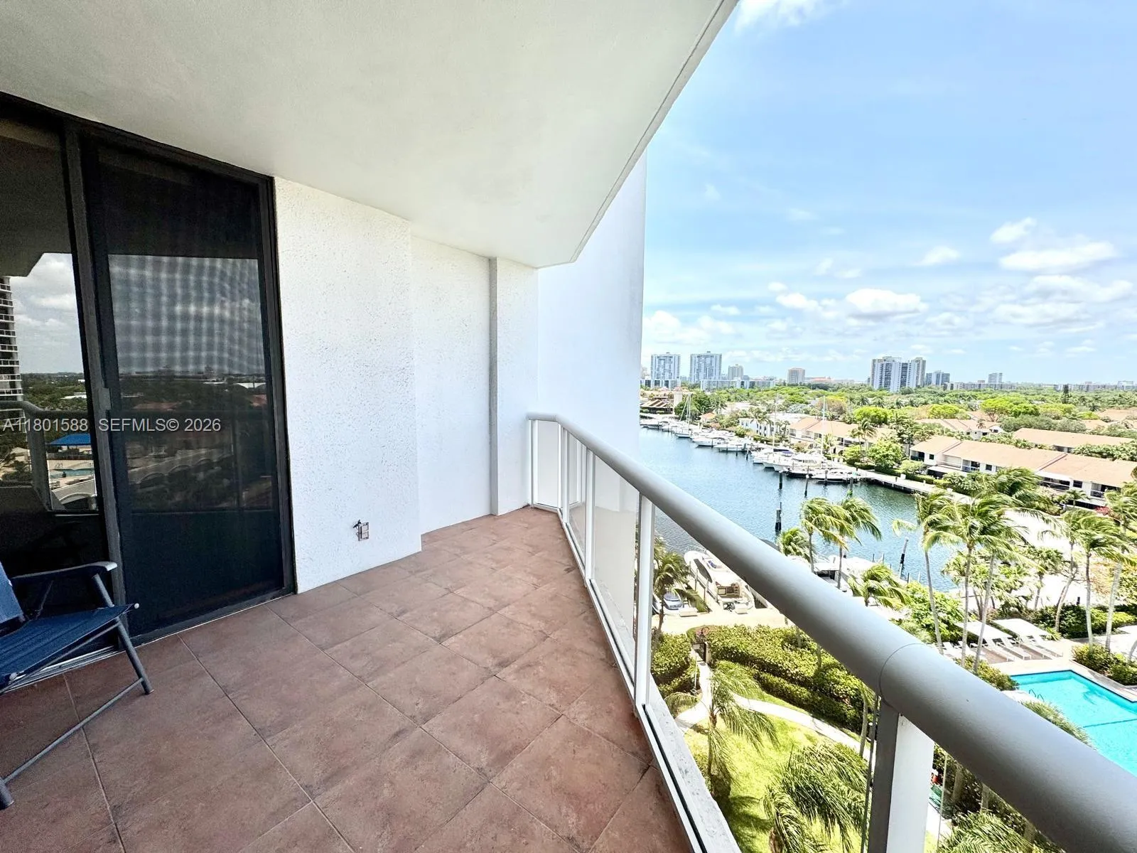 3610 Yacht Club Dr 810, Aventura, Florida 33180, Aventura, Florida 33180, 2 Bedrooms Bedrooms, ,2 BathroomsBathrooms,Residential,For Sale,3610 Yacht Club Dr 810, Aventura, Florida 33180,A11801588