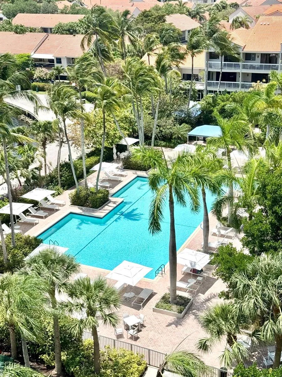 3610 Yacht Club Dr 810, Aventura, Florida 33180, Aventura, Florida 33180, 2 Bedrooms Bedrooms, ,2 BathroomsBathrooms,Residential,For Sale,3610 Yacht Club Dr 810, Aventura, Florida 33180,A11801588