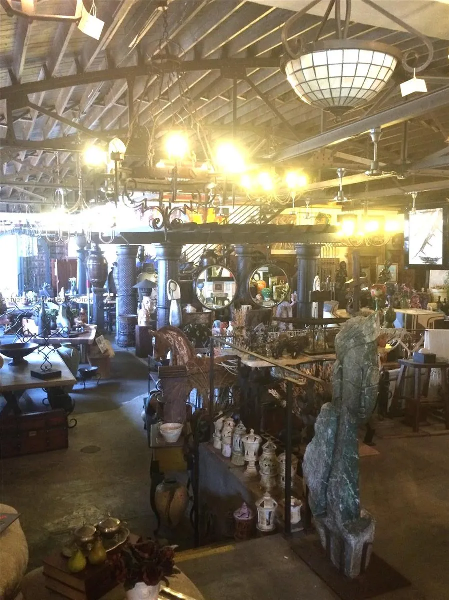 101 Ne 1st St, Dania Beach, Florida 33004, Dania Beach, Florida 33004, ,Commercial Lease,For Rent,101 Ne 1st St, Dania Beach, Florida 33004,A11801861