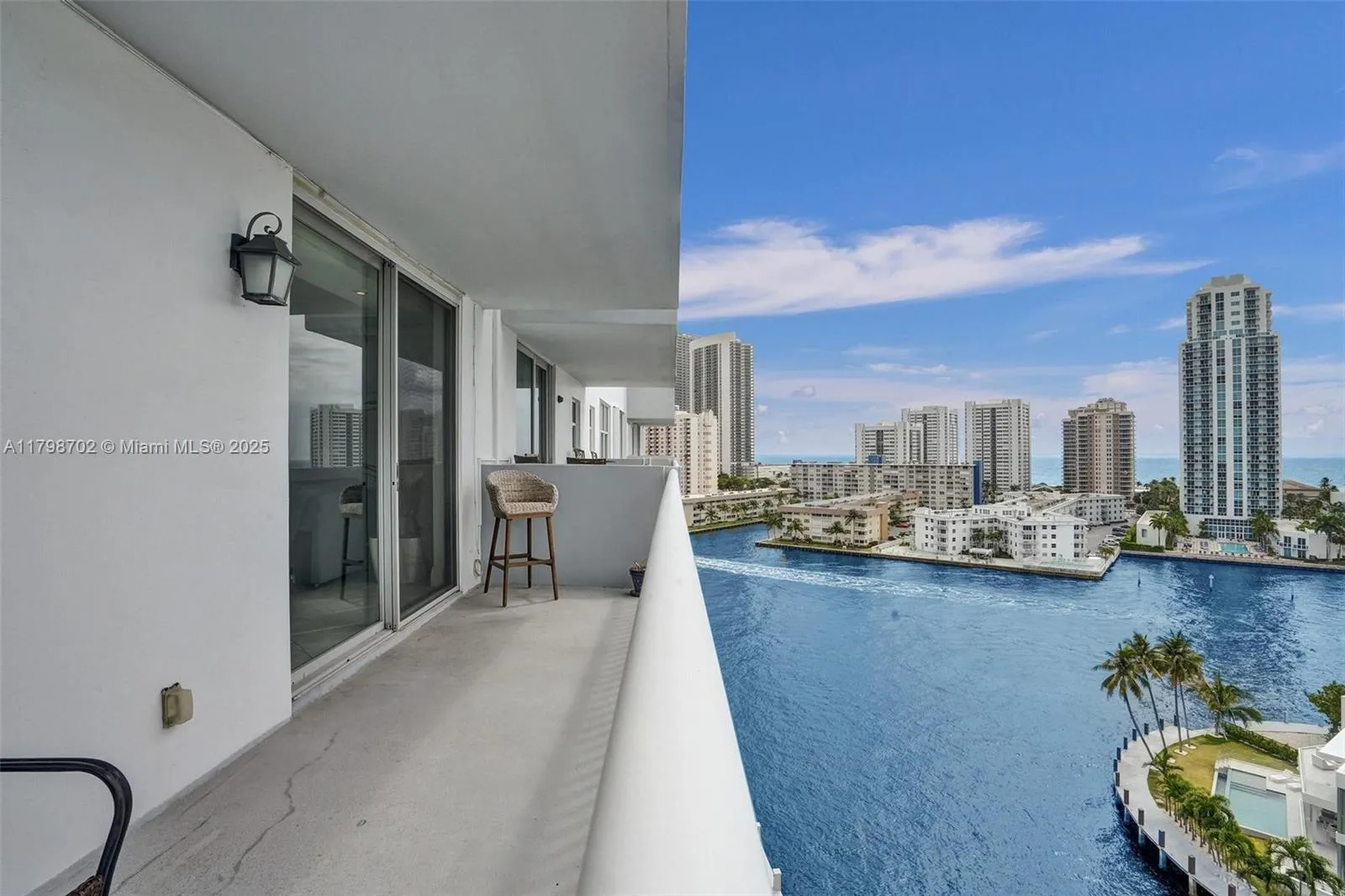 137 Golden Isles Dr 1105, Hallandale Beach, Florid, Hallandale Beach, Florida 33009, 2 Bedrooms Bedrooms, ,2 BathroomsBathrooms,Residential,For Sale,137 Golden Isles Dr 1105, Hallandale Beach, Florid,A11798702