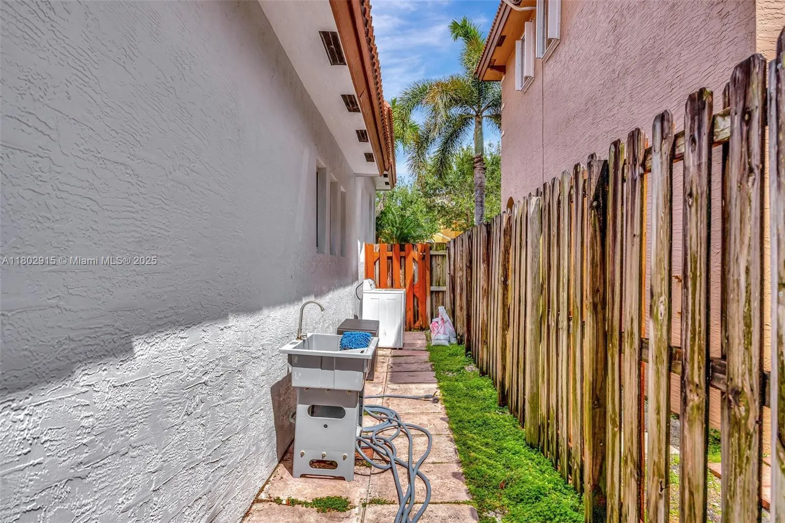 1130 Ne 41st Ave, Homestead, Florida 33033, Homestead, Florida 33033, 3 Bedrooms Bedrooms, ,2 BathroomsBathrooms,Residential,For Sale,1130 Ne 41st Ave, Homestead, Florida 33033,A11802915