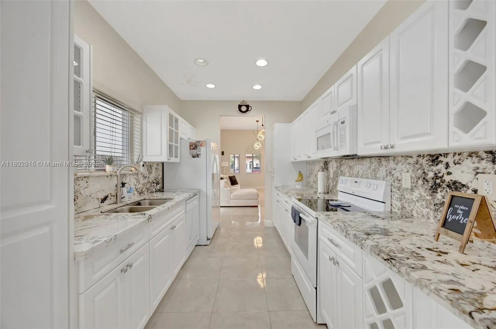 1130 Ne 41st Ave, Homestead, Florida 33033, Homestead, Florida 33033, 3 Bedrooms Bedrooms, ,2 BathroomsBathrooms,Residential,For Sale,1130 Ne 41st Ave, Homestead, Florida 33033,A11802915