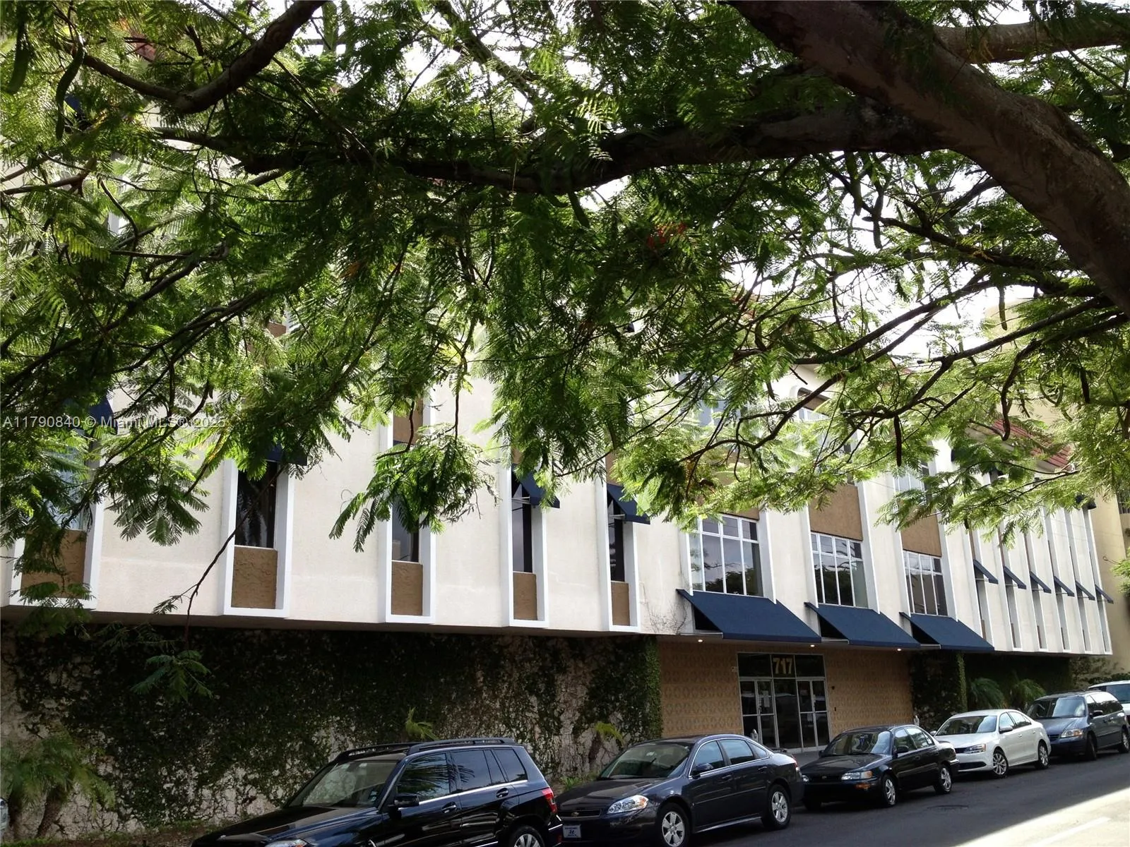 717 Ponce De Leon Blvd 326, Coral Gables, Florida, Coral Gables, Florida 33134, ,Commercial Lease,For Rent,717 Ponce De Leon Blvd 326, Coral Gables, Florida ,A11790840