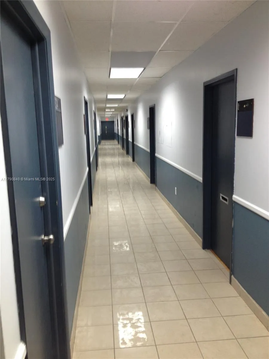 717 Ponce De Leon Blvd 326, Coral Gables, Florida, Coral Gables, Florida 33134, ,Commercial Lease,For Rent,717 Ponce De Leon Blvd 326, Coral Gables, Florida ,A11790840