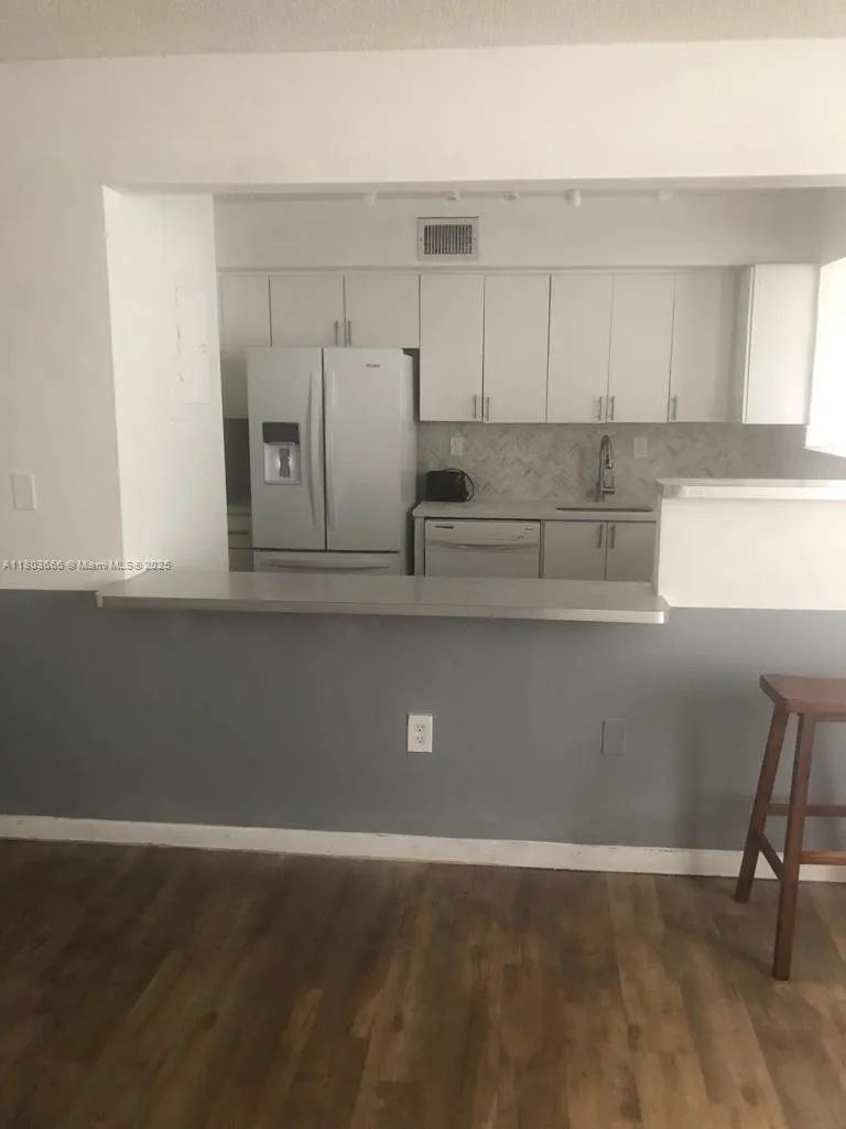 250 180th Dr 108, Sunny Isles Beach, Florida 33160, Sunny Isles Beach, Florida 33160, 2 Bedrooms Bedrooms, ,2 BathroomsBathrooms,Residential,For Sale,250 180th Dr 108, Sunny Isles Beach, Florida 33160,A11803666