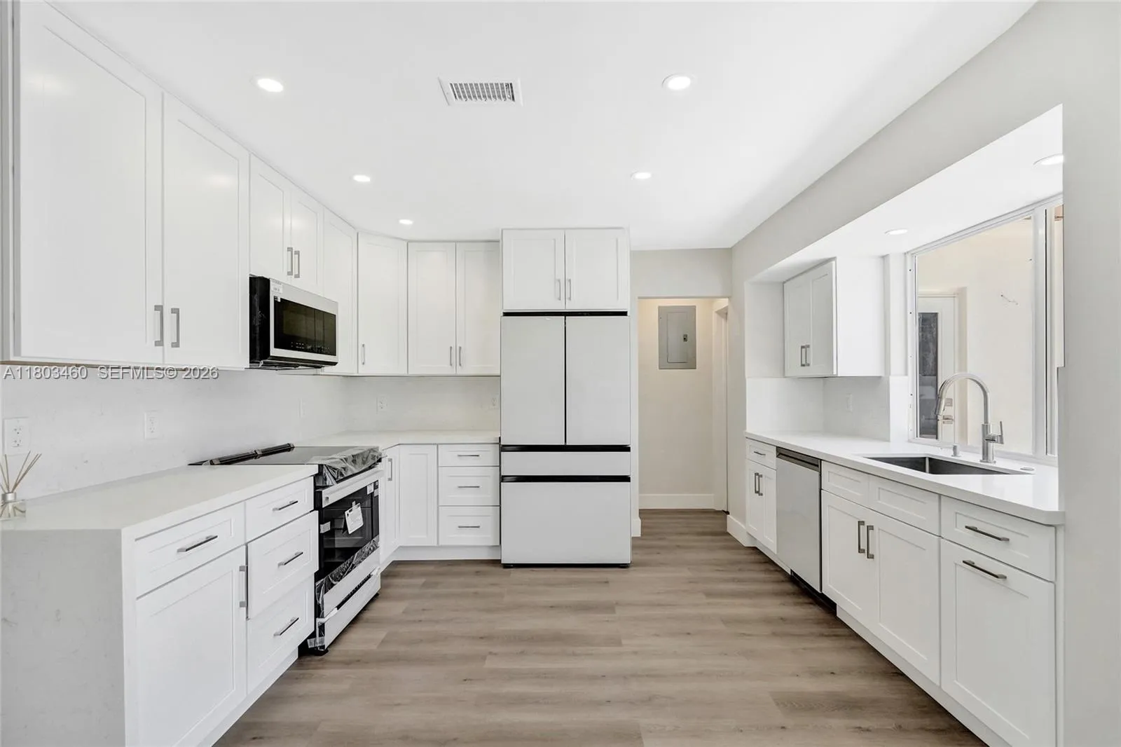 2021 N 53rd Ave, Hollywood, Florida 33021, Hollywood, Florida 33021, 3 Bedrooms Bedrooms, ,2 BathroomsBathrooms,Residential,For Sale,2021 N 53rd Ave, Hollywood, Florida 33021,A11803460