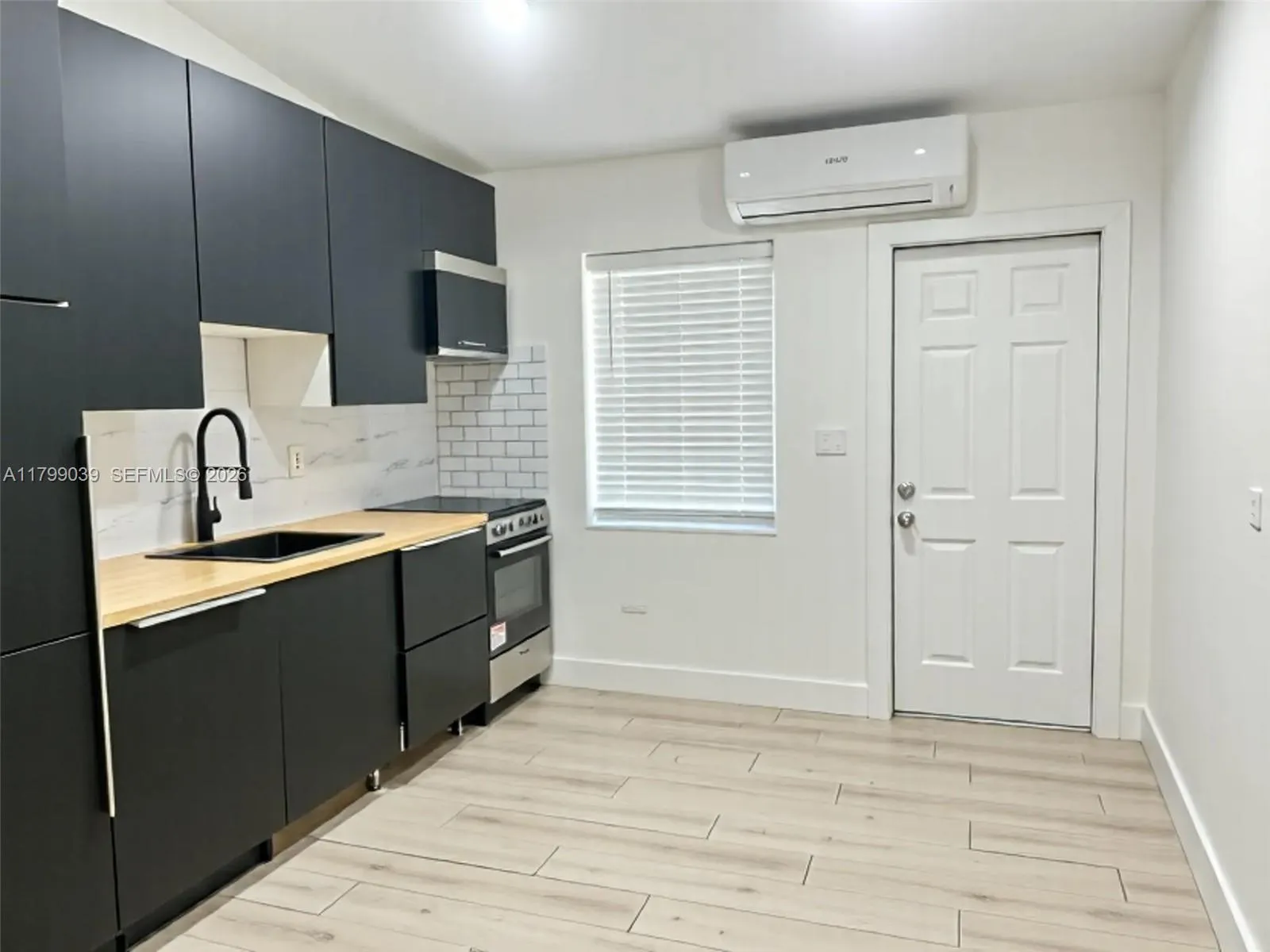 16204 Ne 18th Ct, North Miami Beach, Florida 33162, North Miami Beach, Florida 33162, ,Residential Income,For Sale,16204 Ne 18th Ct, North Miami Beach, Florida 33162,A11799039