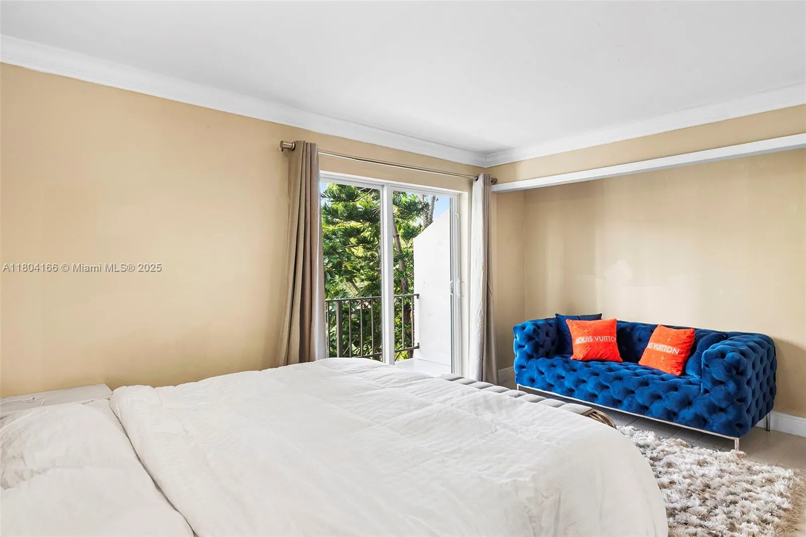3553 Ne 171st St P, North Miami Beach, Florida 331, North Miami Beach, Florida 33160, 3 Bedrooms Bedrooms, ,3 BathroomsBathrooms,Residential,For Sale,3553 Ne 171st St P, North Miami Beach, Florida 331,A11804166