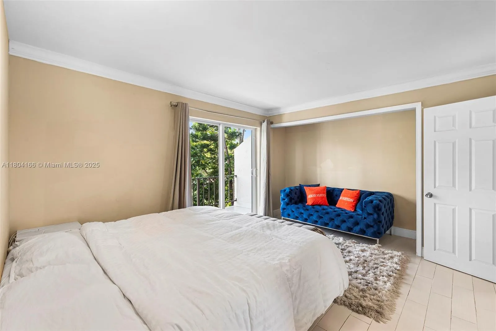 3553 Ne 171st St P, North Miami Beach, Florida 331, North Miami Beach, Florida 33160, 3 Bedrooms Bedrooms, ,3 BathroomsBathrooms,Residential,For Sale,3553 Ne 171st St P, North Miami Beach, Florida 331,A11804166